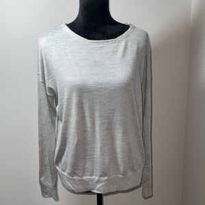 Ann Taylor Sz L heather light gray long sleeves pullover merino wool sweater